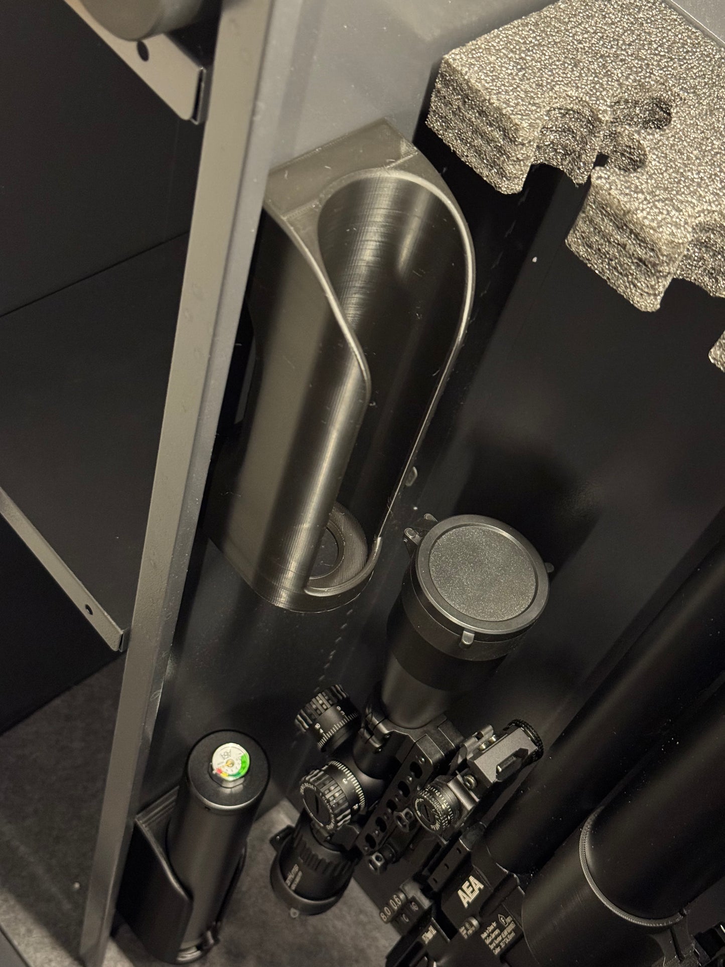 Filamelt Magnethalter für AEA HP Max Ersatztank – bis Ø56 mm / Drucklufttank - 3D-Druck aus dem Westerwald